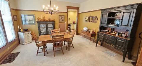318 E 7th St, Mount Carmel, IL 62863 photo 13