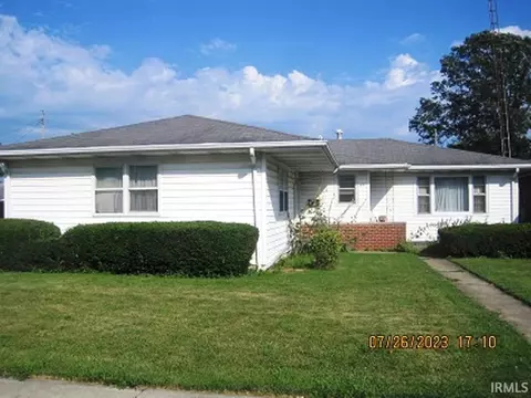 421 S Main St, Dunkirk, IN 47336 photo 1