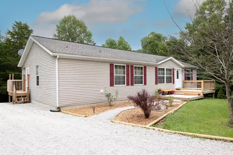 94 Sunset Rdg, Mitchell, IN 47446 photo 1