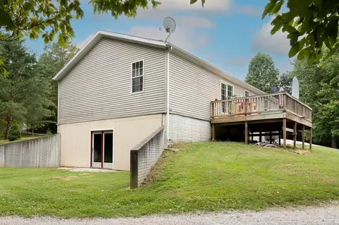 94 Sunset Rdg, Mitchell, IN 47446 photo 3