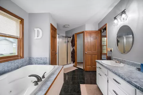 3902 W South County Line Rd, Yoder, IN 46798 photo 12
