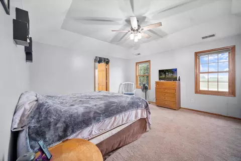 3902 W South County Line Rd, Yoder, IN 46798 photo 9