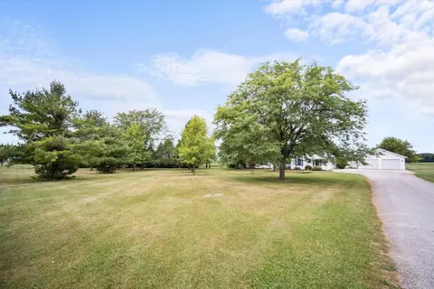 3902 W South County Line Rd, Yoder, IN 46798 photo 23