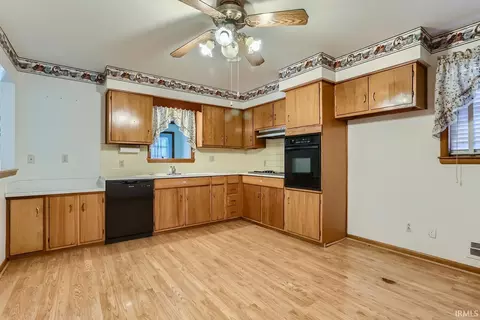 5300 Memory Ln, Evansville, IN 47711 photo 10