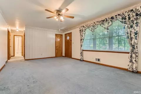 5300 Memory Ln, Evansville, IN 47711 photo 3