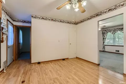 5300 Memory Ln, Evansville, IN 47711 photo 12