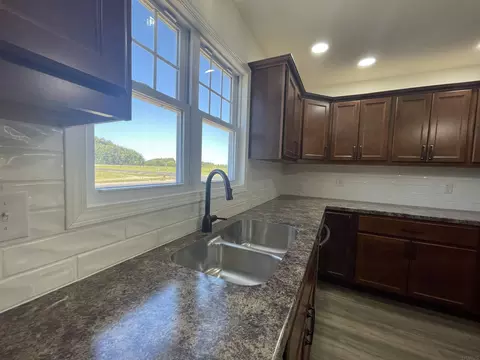104 Blue Bird Ln, Mitchell, IN 47446 photo 8