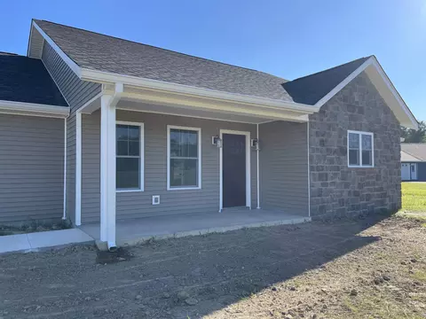 104 Blue Bird Ln, Mitchell, IN 47446 photo 2
