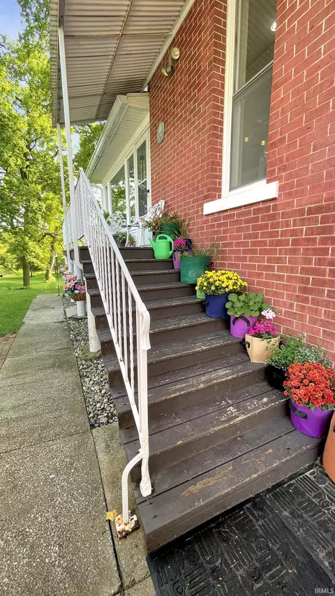 333 E Main St, Winamac, IN 46996 photo 5