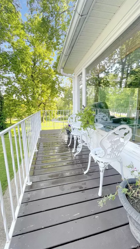 333 E Main St, Winamac, IN 46996 photo 10