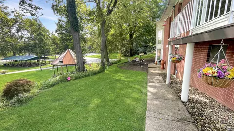 333 E Main St, Winamac, IN 46996 photo 7
