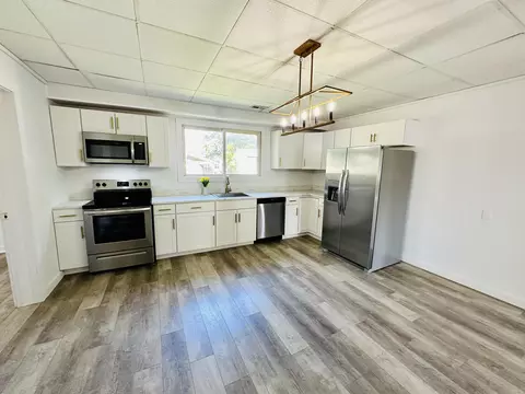 528 J St, Bedford, IN 47421 photo 5