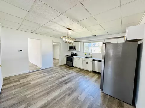 528 J St, Bedford, IN 47421 photo 10