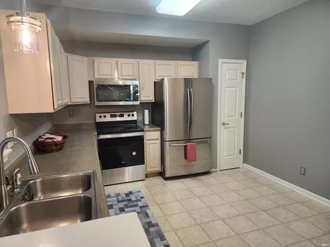 3707 E Barrington Dr #D104, Bloomington, IN 47408 photo 5