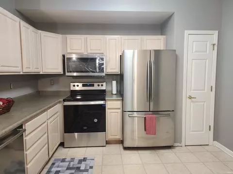 3707 E Barrington Dr #D104, Bloomington, IN 47408 photo 7