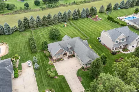 50643 Chestnut Rd, Granger, IN 46530 photo 2