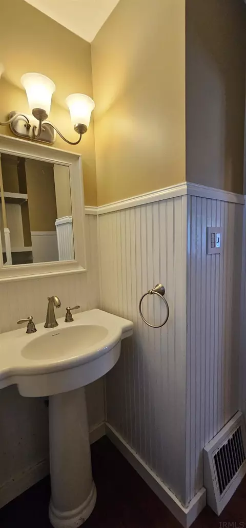 346 Dalgren Ave, Fort Wayne, IN 46805 photo 22