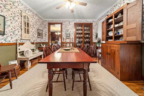 601 E Walnut St, Chalmers, IN 47929 photo 14
