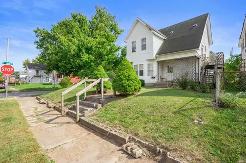 323 E 9th St, Muncie, IN 47302 photo 1