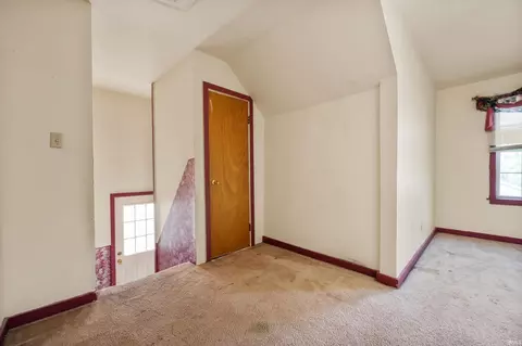 323 E 9th St, Muncie, IN 47302 photo 15