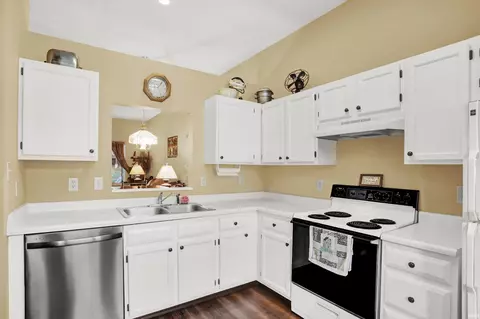 2133 S White Tail Run, Bloomington, IN 47401 photo 8