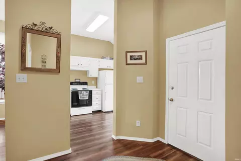 2133 S White Tail Run, Bloomington, IN 47401 photo 5