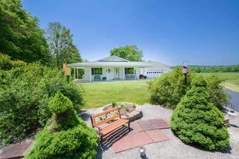 5530 S Harmony Rd, Bloomington, IN 47403 photo 3