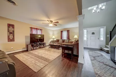 355 E Walnut St, Waterloo, IN 46793 photo 10