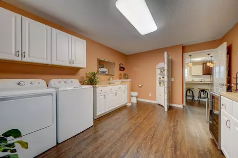 355 E Walnut St, Waterloo, IN 46793 photo 18