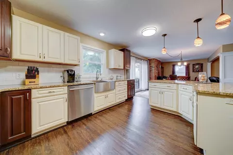 355 E Walnut St, Waterloo, IN 46793 photo 15
