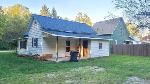 57 E Delaware St, Redkey, IN 47373 photo 3