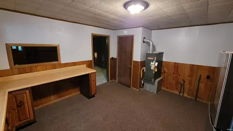57 E Delaware St, Redkey, IN 47373 photo 4