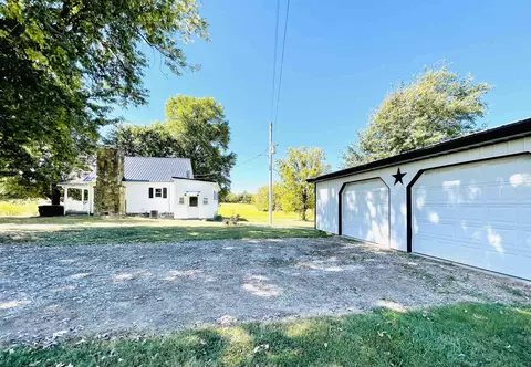 647 Bono Rd, Mitchell, IN 47446 photo 7