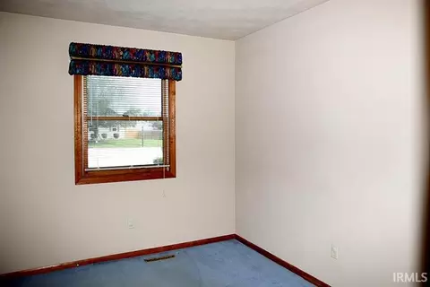 53273 Spring Ct, Granger, IN 46530 photo 14