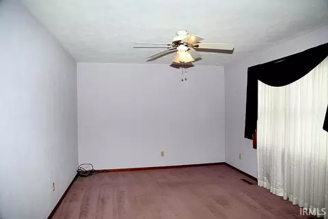 53273 Spring Ct, Granger, IN 46530 photo 2