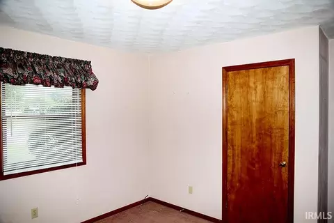 53273 Spring Ct, Granger, IN 46530 photo 18