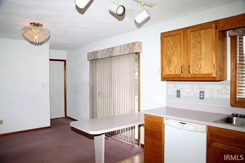 53273 Spring Ct, Granger, IN 46530 photo 9