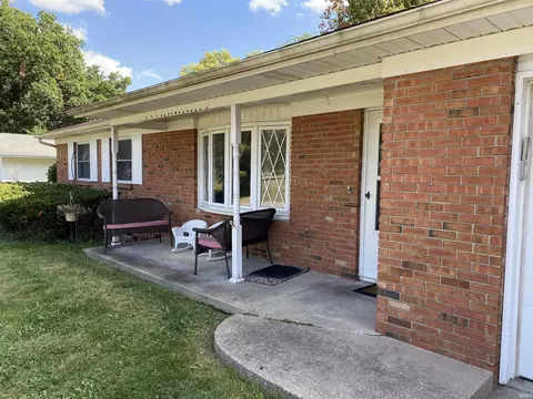 4271 W Doyle Ave, Bloomington, IN 47403 photo 2