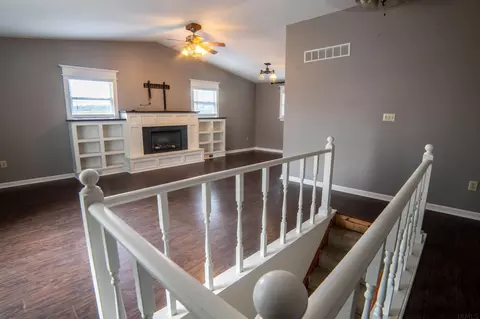 908 Hall Ave, Oolitic, IN 47451 photo 2