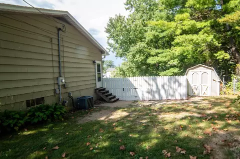 908 Hall Ave, Oolitic, IN 47451 photo 22