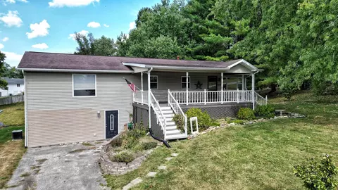 908 Hall Ave, Oolitic, IN 47451 photo 1