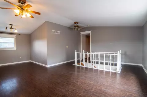 908 Hall Ave, Oolitic, IN 47451 photo 3