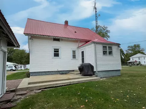 710 E 871 N, Burrows, IN 46916 photo 3