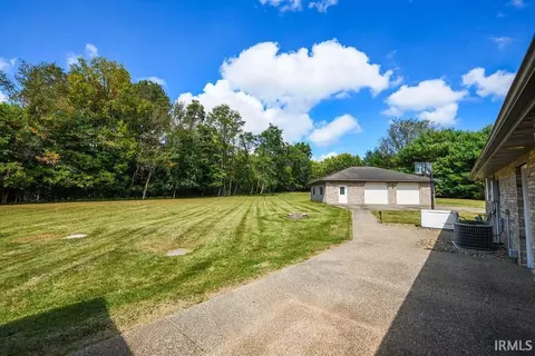 4216 S Darrell Dr, Bloomington, IN 47403 photo 6