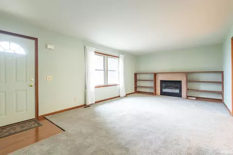 1717 E Winesap Ct, Bloomington, IN 47408 photo 7