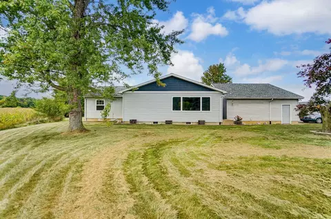 420 S 1150 E, Lagrange, IN 46761 photo 2