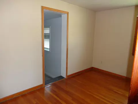 1226 W Warren St, Mitchell, IN 47446 photo 8