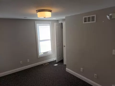 1605 S Walnut St, Bloomington, IN 47401 photo 12