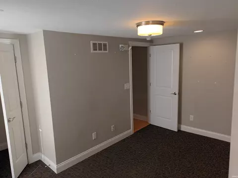 1605 S Walnut St, Bloomington, IN 47401 photo 11