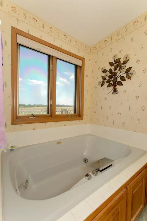 14402 W Yoder Rd, Roanoke, IN 46783 photo 26